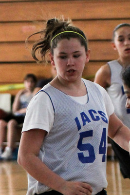 lrIACSgirls5&6Basketball-86