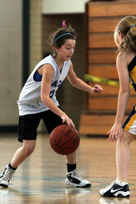 lrIACSgirls5&6Basketball-38