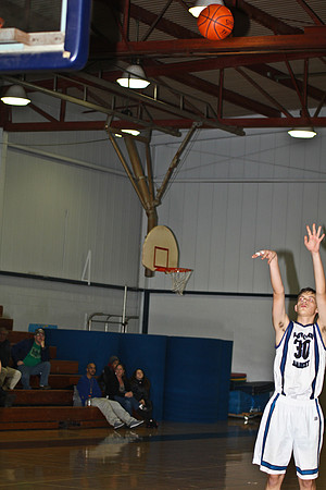 lrIACSvarsityBasketballHOMEgame-207