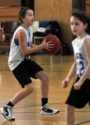 lrIACSgirls5&6Basketball-25