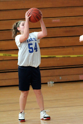 lrIACSgirls5&6Basketball-128