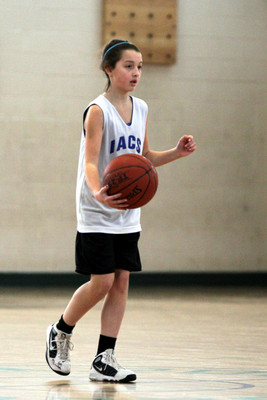 lrIACSgirls5&6Basketball-36
