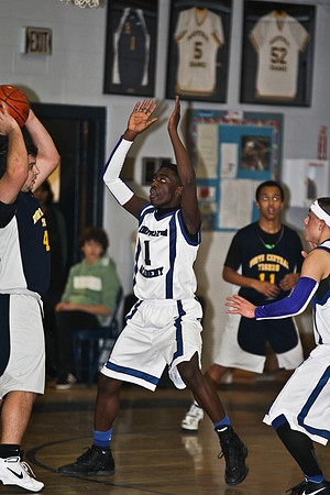 lrIACSvarsityBasketballHOMEgame-161