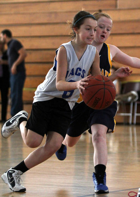 lrIACSgirls5&6Basketball-28