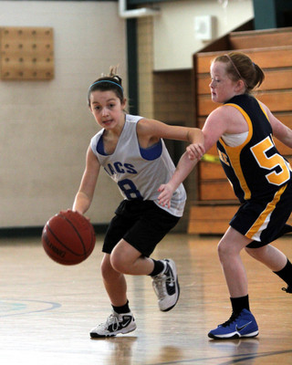 lrIACSgirls5&6Basketball-20