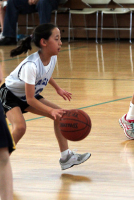 lrIACSgirls5&6Basketball-55