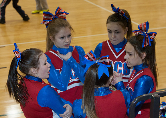 lrCheer2014-0694