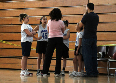 lrIACSgirls5&6Basketball-17