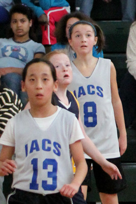 lrIACSgirls5&6Basketball-114