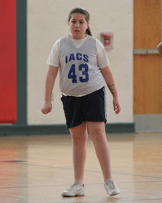 lrIACSgirls5&6BasketbalGAME2-55