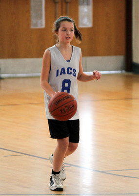 lrIACSgirls5&6Basketball-42