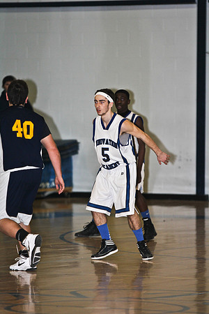lrIACSvarsityBasketballHOMEgame-218
