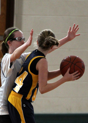 lrIACSgirls5&6Basketball-40