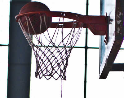 lrIACSgirls5&6BasketbalGAME2-45