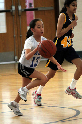 lrIACSgirls5&6Basketball-53