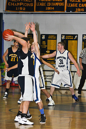lrIACSvarsityBasketballHOMEgame-107