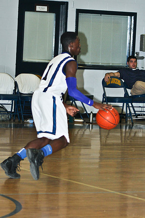 lrIACSvarsityBasketballHOMEgame-345