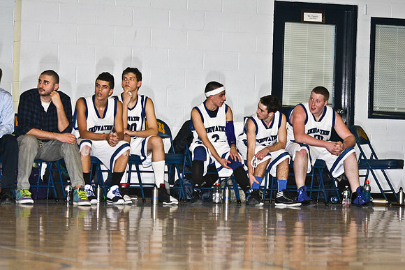 lrIACSvarsityBasketballHOMEgame-347