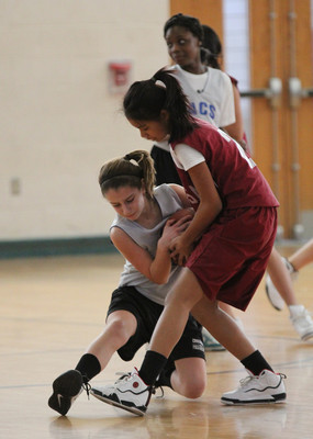 lrIACSgirls5&6BasketbalGAME2-74