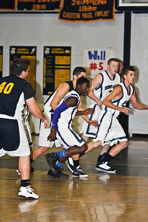 lrIACSvarsityBasketballHOMEgame-85