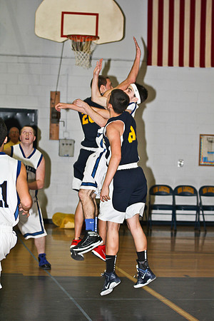 lrIACSvarsityBasketballHOMEgame-115