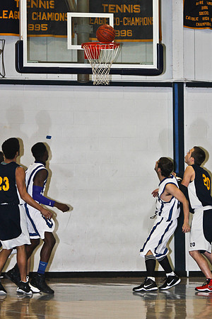lrIACSvarsityBasketballHOMEgame-45