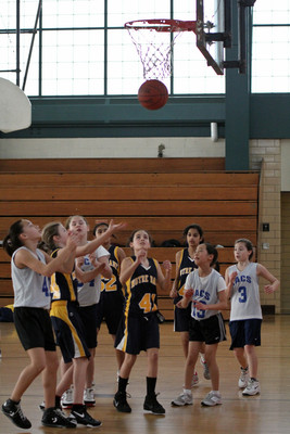 lrIACSgirls5&6Basketball-94