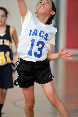 lrIACSgirls5&6Basketball-206