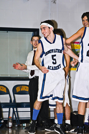 lrIACSvarsityBasketballHOMEgame-24