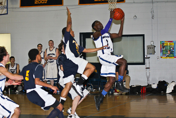 lrIACSvarsityBasketballHOMEgame-479