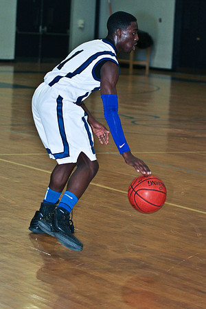 lrIACSvarsityBasketballHOMEgame-349