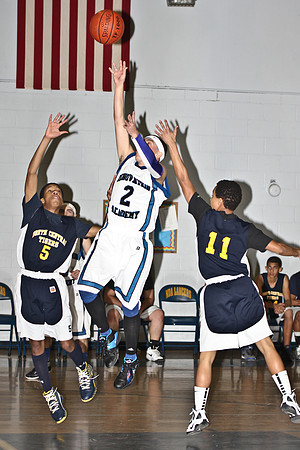 lrIACSvarsityBasketballHOMEgame-94