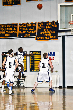 lrIACSvarsityBasketballHOMEgame-91