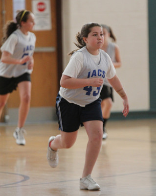 lrIACSgirls5&6BasketbalGAME2-57