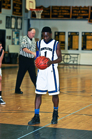 lrIACSvarsityBasketballHOMEgame-125