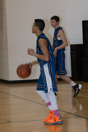 BoysVarsityBB-10