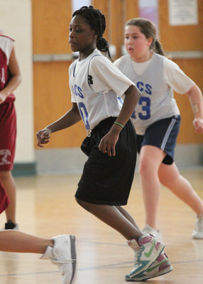 lrIACSgirls5&6BasketbalGAME2-75