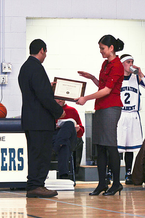 lrIACSvarsityBasketballHOMEgame-15