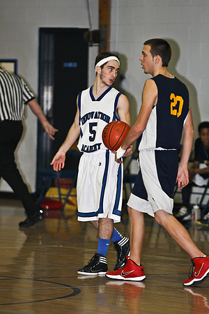 lrIACSvarsityBasketballHOMEgame-300