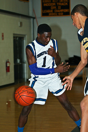 lrIACSvarsityBasketballHOMEgame-329