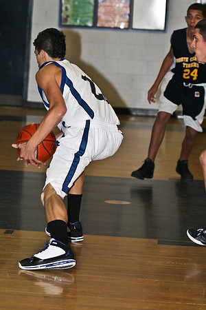 lrIACSvarsityBasketballHOMEgame-173