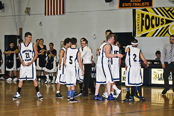 lrIACSvarsityBasketballHOMEgame-361