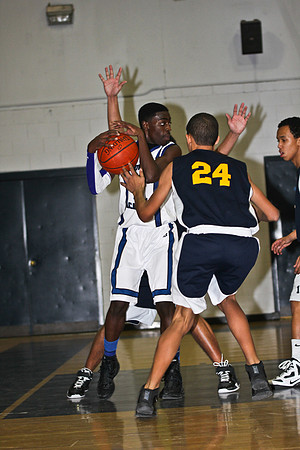 lrIACSvarsityBasketballHOMEgame-335