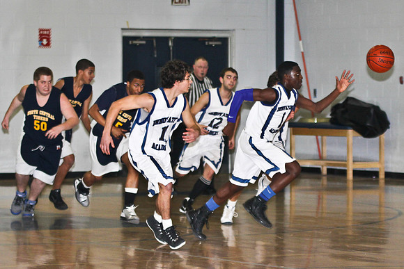 lrIACSvarsityBasketballHOMEgame-355